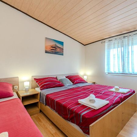 Apartmani Prpic Vir Exterior foto